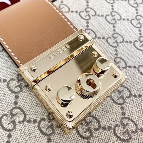 قوتشي بادلوك مقاس31سم