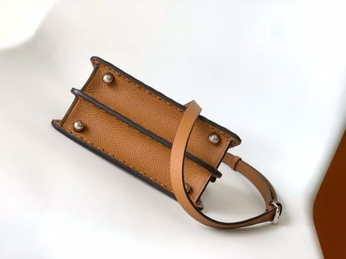 فندي بيكابو بتيت مقاس 20cm