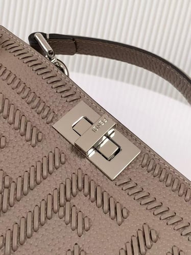 فندي بيكابو بتيت مقاس 27cm
