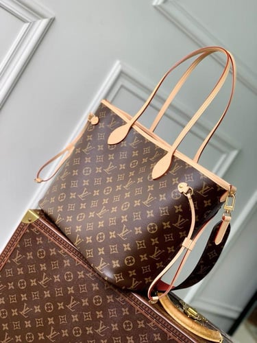 لوي فيتون Neverfull Inside مقاس 31cm