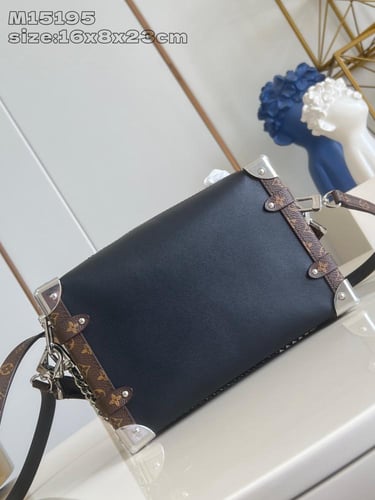 لوي فيتون SIDE TRUNK مقاس23.5cm