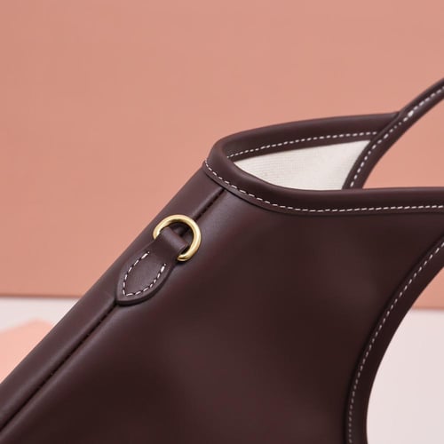 ميو ميو IVY leather bag مقاس 35cm