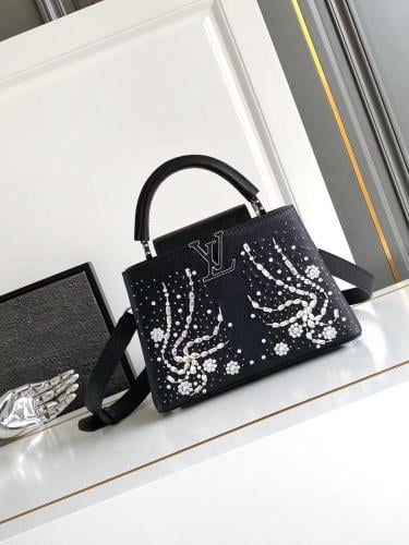 لوي فيتون Capucines مقاس 27cm