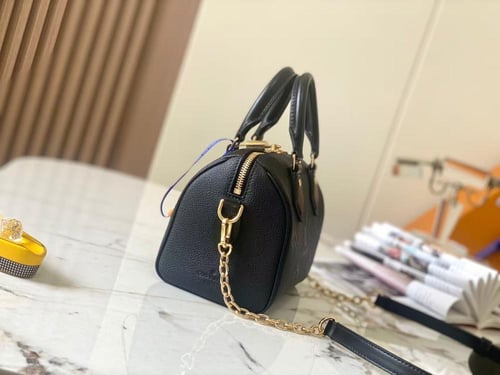 لوي فيتون speedy مقاس 20.5c