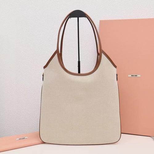 ميو ميو IVY leather bag مقاس 35cm