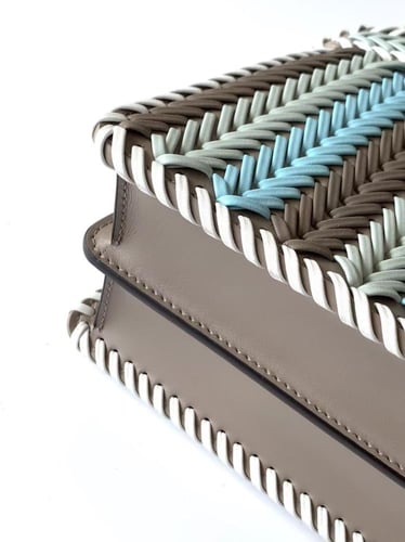 فندي بيكابو بتيت مقاس 20cm