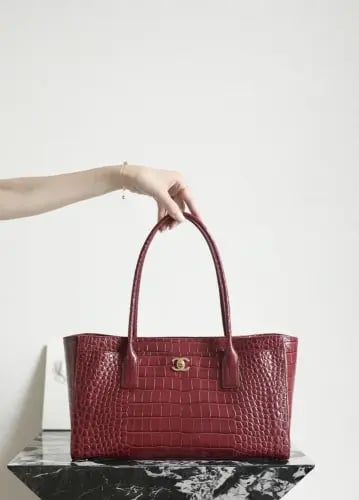 شانيل 26ss مقاس 39cm