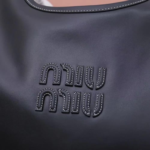 ميو ميو IVY leather bag مقاس 35cm