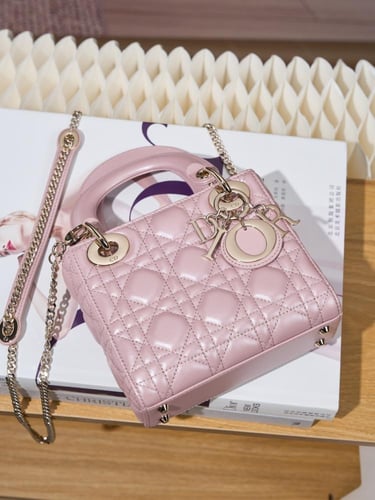 ليدي ديور ميني مقاس 17cm