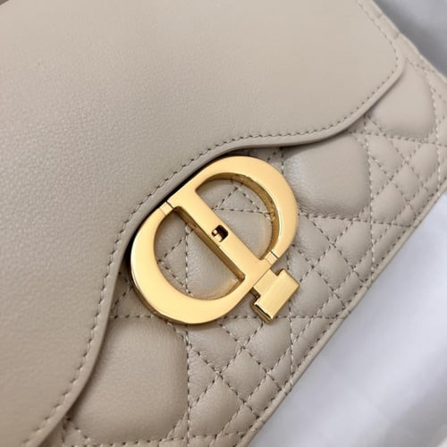 ديور Jolie مقاس 22cm