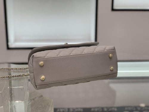 شانيل كوكو هاندل مقاس24cm