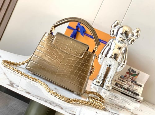 لوي فيتون Capucines مقاس 21cm