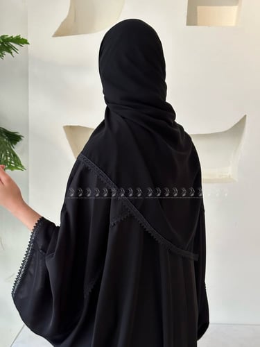 عباية زاهيه