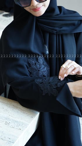 عباية اوركيدا