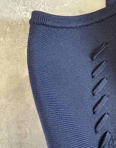 فستان الغرزة ميدي