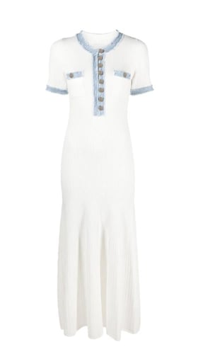 ساندورا دينم