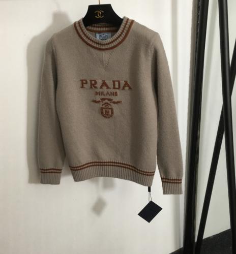 Prada sweet shirt