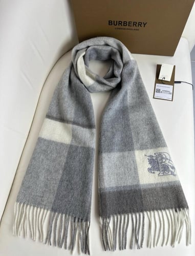 scarf Burberry