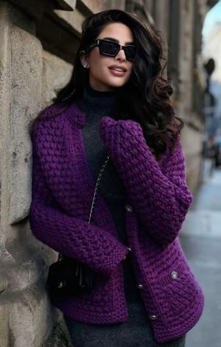 سويتر فوز الفهد 2025