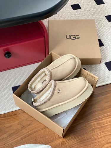 UGG