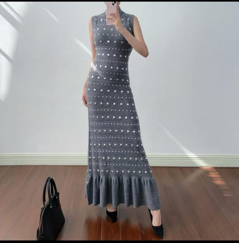 Sandro فستان ضيق طويل