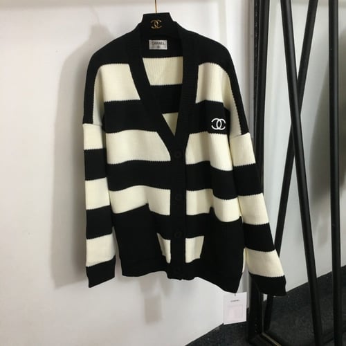 Chanel sweater