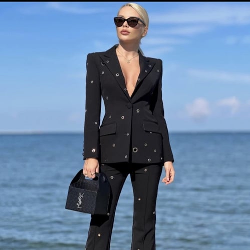 بدلة الانيقة فوز