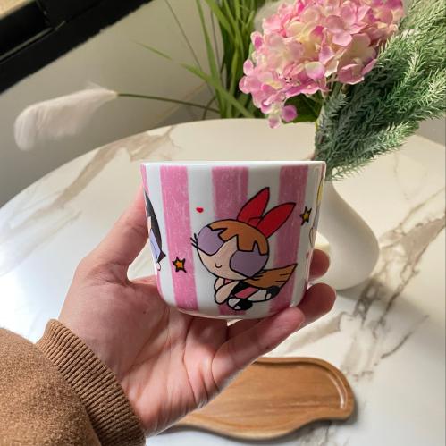 كوب فتيات القوة