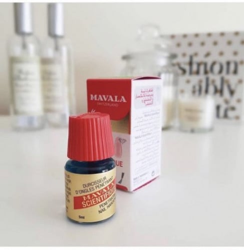 مقوي الاظافر من مافالا