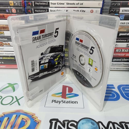 PS3 gran turismo 5 academy edition يوجد ضرر بالعلب...