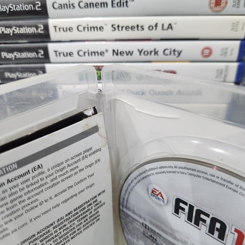 PS3 fifa 13 يوجد ضرر بالعلبة