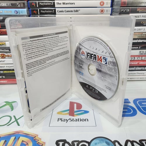 PS3 fifa 14 يوجد اثر ماء بالغلاف الخارجي