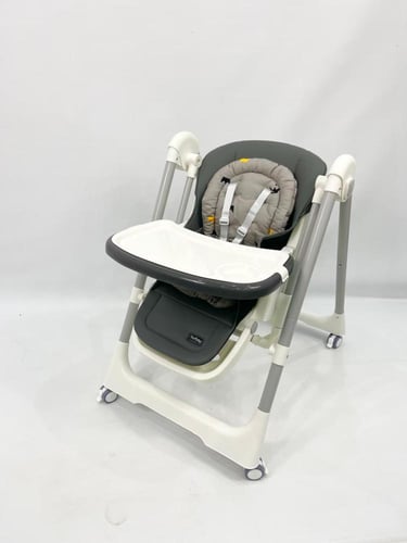 كرسي طعام 3*1 قابل للعديل وقابل للطي مرجيحة ( سوين...