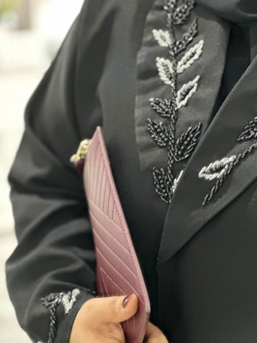 عباية هبه