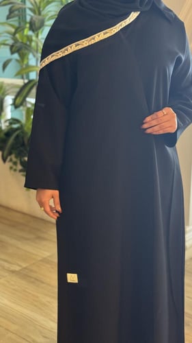 عباية سلاف