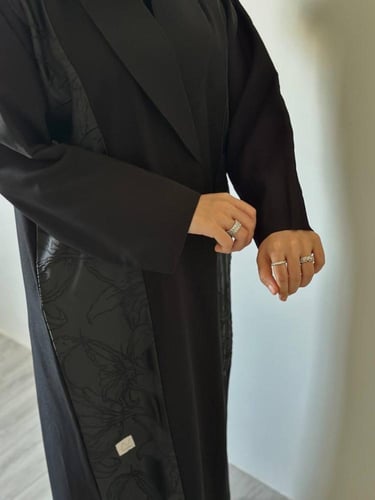 عباية مُهره