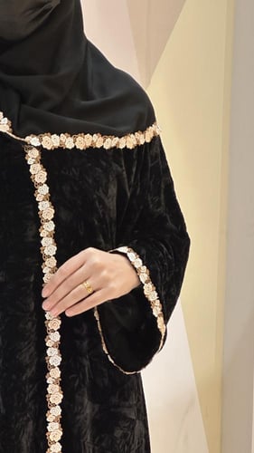 عباية تولين