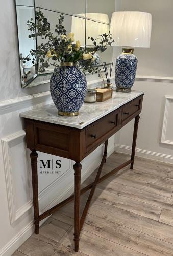 كونسول انيق خشب و رخام طبيعي