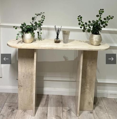 طلب خاص كونسول رخام ترافنتينو