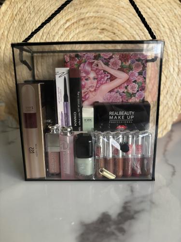 بوكس التخرج الكبير