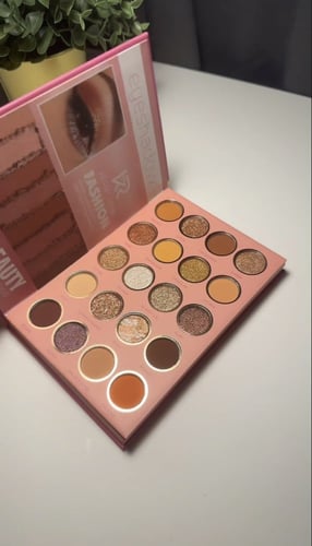 باليت الدفتر بديل كرستين الجديد