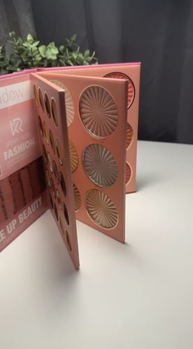 باليت الدفتر بديل كرستين الجديد