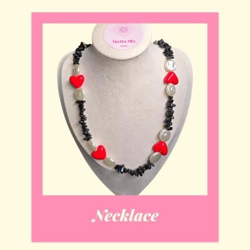 سلسلة قلوب حمراء ♥️