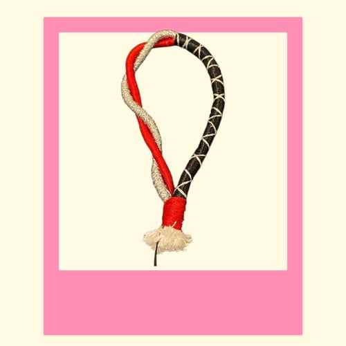 تعليقة جوال او ميدالية مفتاح