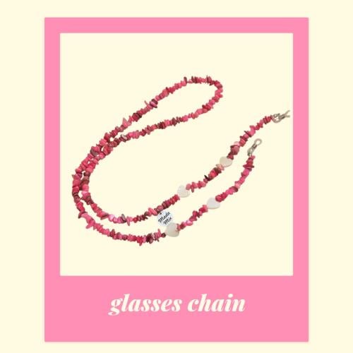 تعليقة نظارة وردية