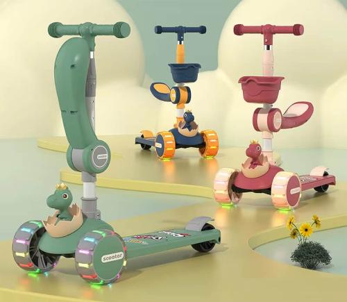 سكوتر أطفال بثلاث عجلات وإضاءة LED ومقعد قابل للطي