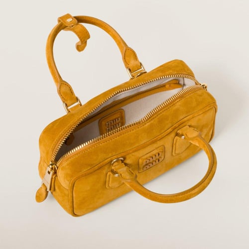 حقيبة ميوميو أصفر مخمل - miumiu