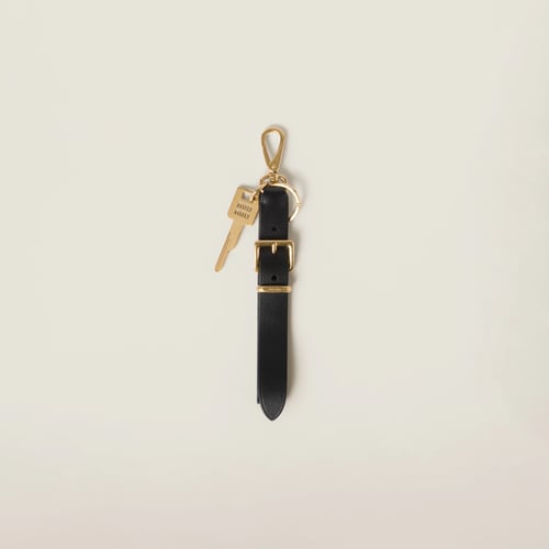 تعليقة حلقة مفاتيح من الجلد miumiu