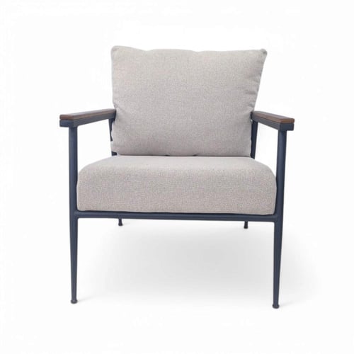 كرسي أنيق – قماش ناعم وقاعدة حديدية