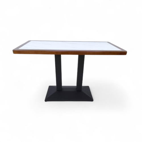 طاولة مطاعم مستطيل تصميم راقي بلون بني على أبيض